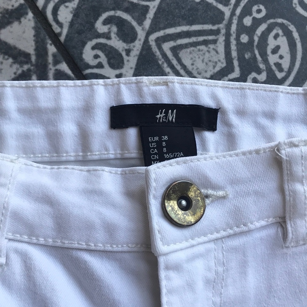 H&M | Ripped Pants | White | 8 - Picture 6 of 7